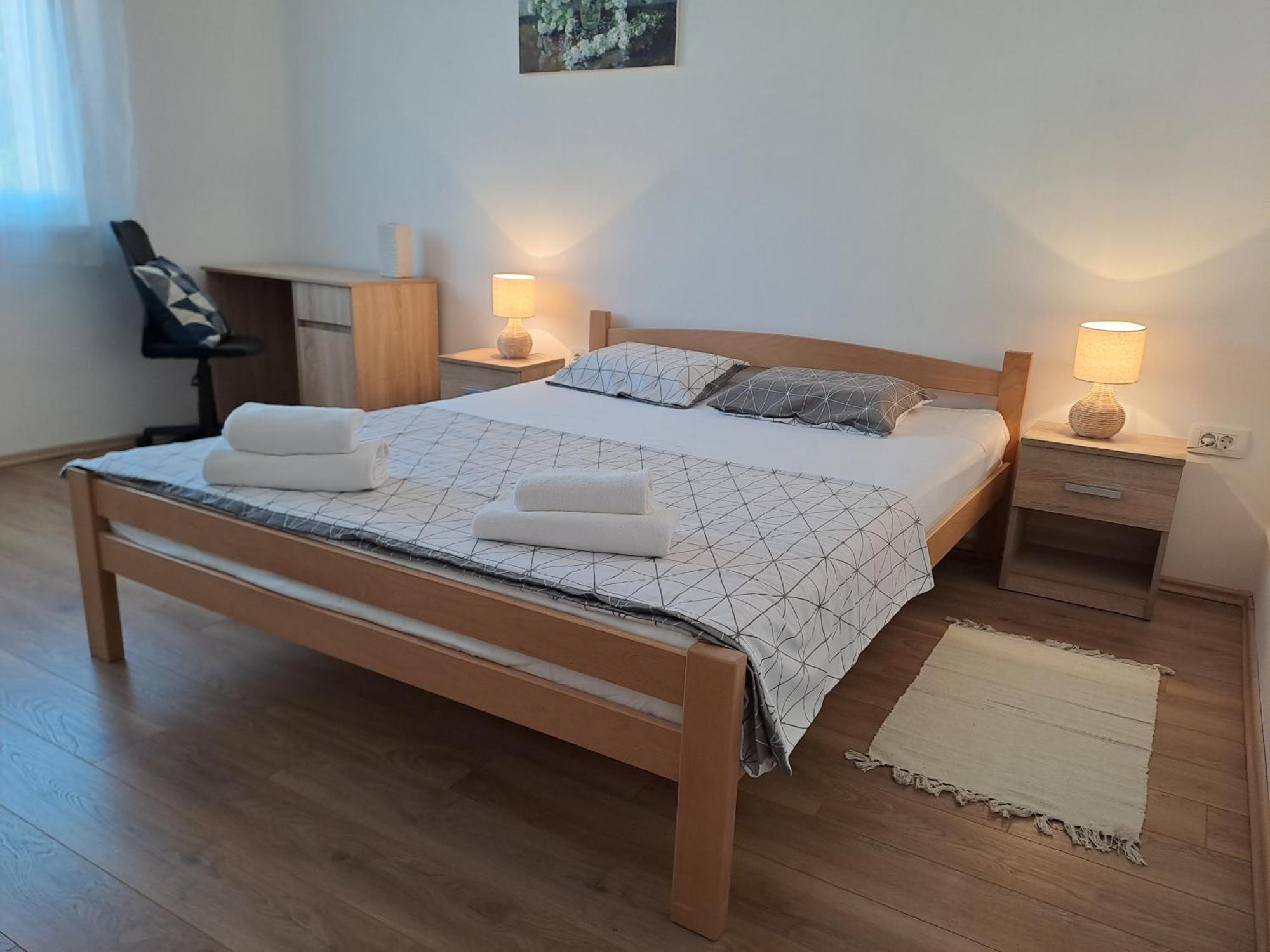 Yulia Apartman Pula Exteriér fotografie
